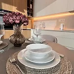 Vapartment Eurovea 2 Bratislava, Private Parking * Bratislava
