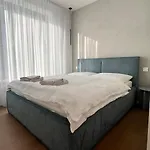 Vapartment Eurovea 2 Bratislava, Private Parking Bratislava