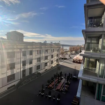 아파트 Vapartment Eurovea 2 Bratislava, Private Parking 브라티슬라바