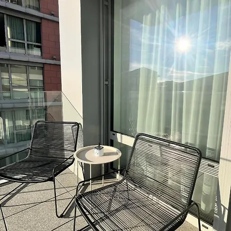 Vapartment Eurovea 2 Bratislava, Private Parking Appartamento *