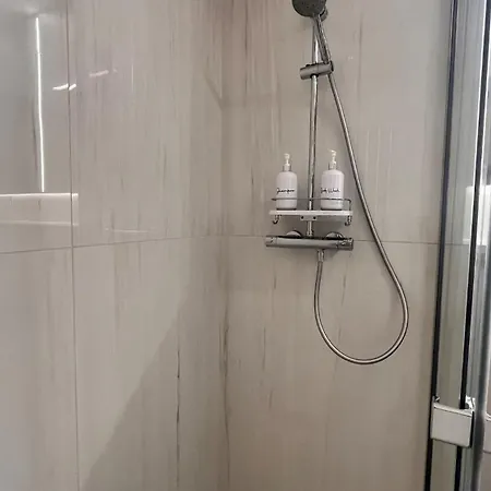Vapartment Eurovea 2 Bratislava, Private Parking Братислава