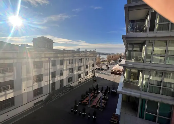 아파트 Vapartment Eurovea 2 Bratislava, Private Parking 브라티슬라바