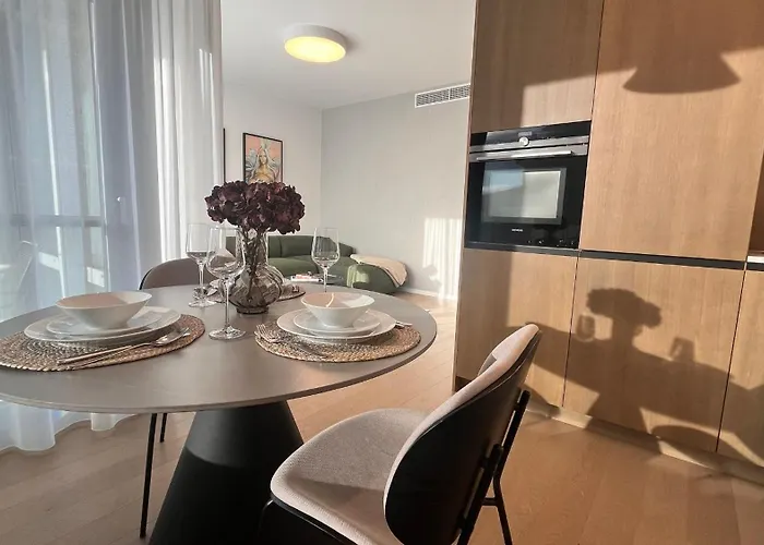 Vapartment Eurovea 2 Bratislava, Private Parking Apartman Pozsony